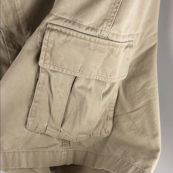ROUNDTREE & YORKE Cargo Shorts Men 6 Pockets Classic Fit Tan/Khaki Waist 52 - Picture 3 of 7
